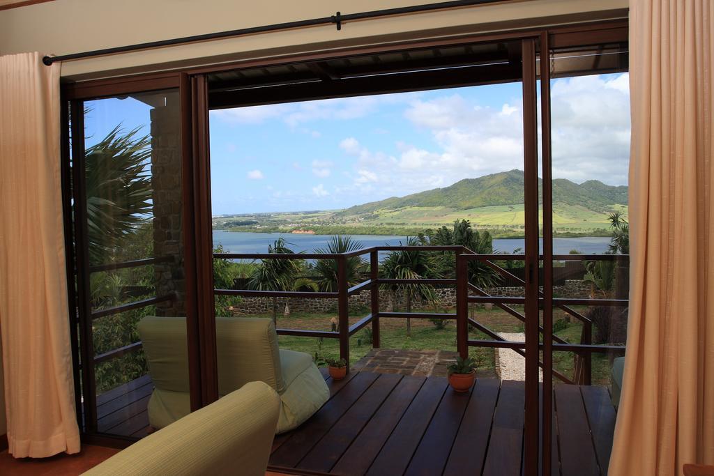 Отель La Hacienda Mauritius Маэбур Номер фото