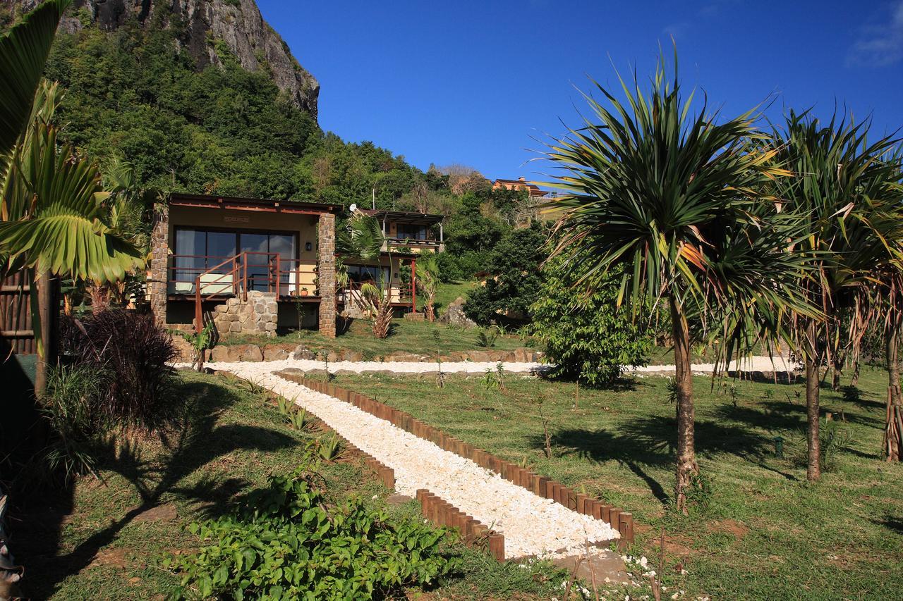 Отель La Hacienda Mauritius Маэбур Экстерьер фото